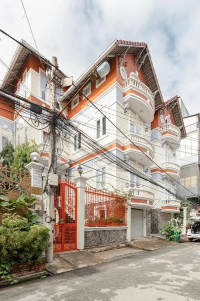 4BR Family Garden Villa Thao Dien Sleeps 9 – Fotos 4